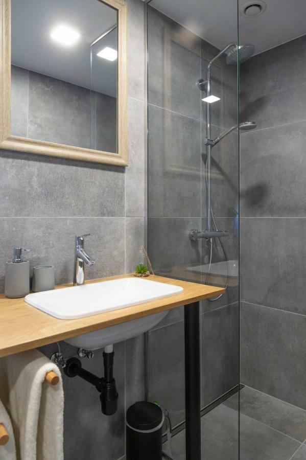 Estonian Design Flat Next To Old Town Apartment ทาลลินน์ ภายนอก รูปภาพ